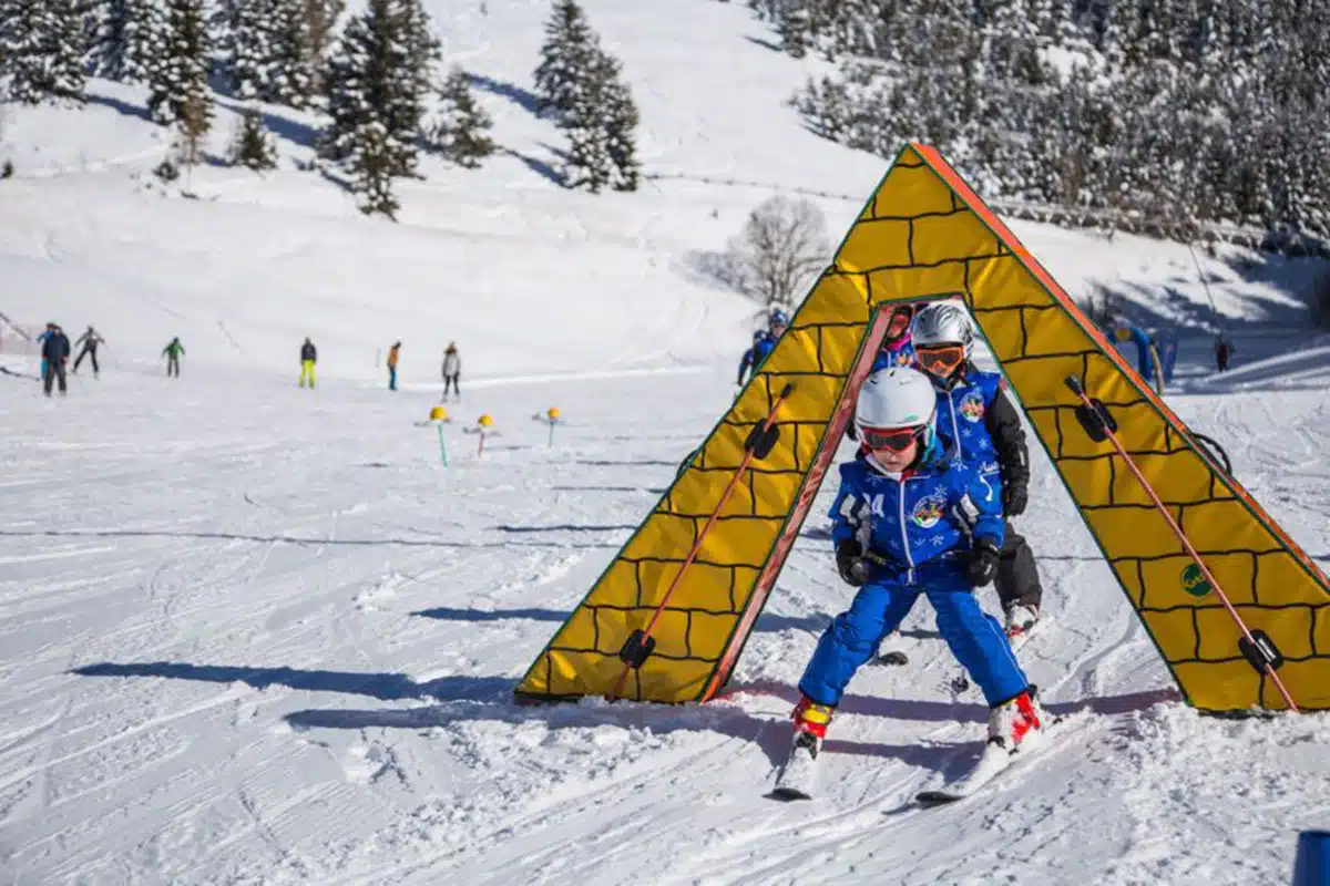 Scuola Italiana Sci E Snowboard Alpe Cimbra​ - 35